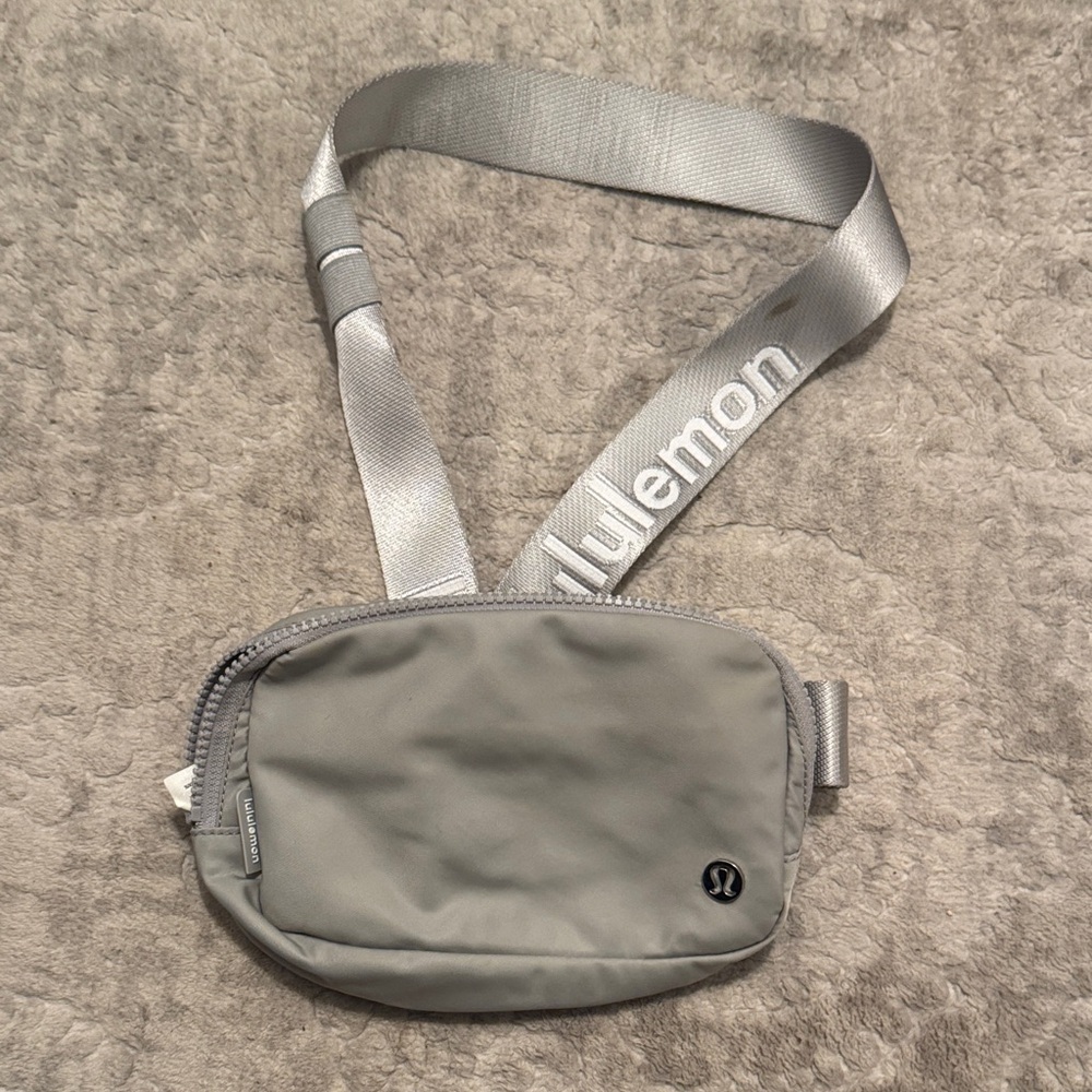 lululemon athletica  Light Gray Crossbody Bag